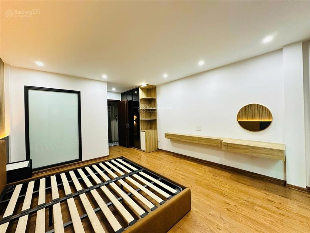 Bán gấp siêu phẩm 10m ra phố thái hà 40m2 x 7ttm, 2 thoáng, full nội thất nhỉnh 16 tỷ