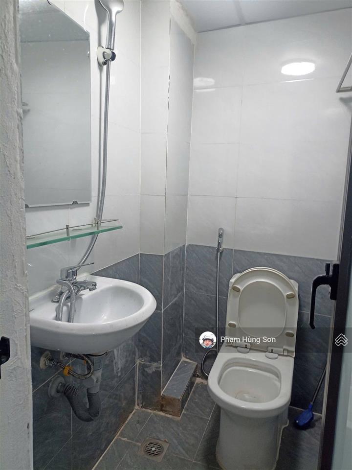 Bán nhà riêng tại khâm thiên, 5,4 tỷ, 30m2, 4 tầng, 3pn, 3wc, giá tốt hot!
