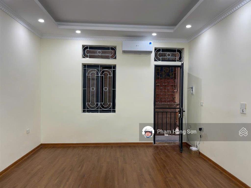 Nhà mới full nội thất 30m 4 tầng 3 ngủ minh khai  hai bà trưng chỉ 5.7 tỷ