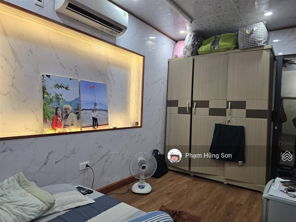 Trung tâm đống đa 2 mặt thoáng cách mặt phố 10m  ngay ngã tư sở, tiện ích bạt ngàn