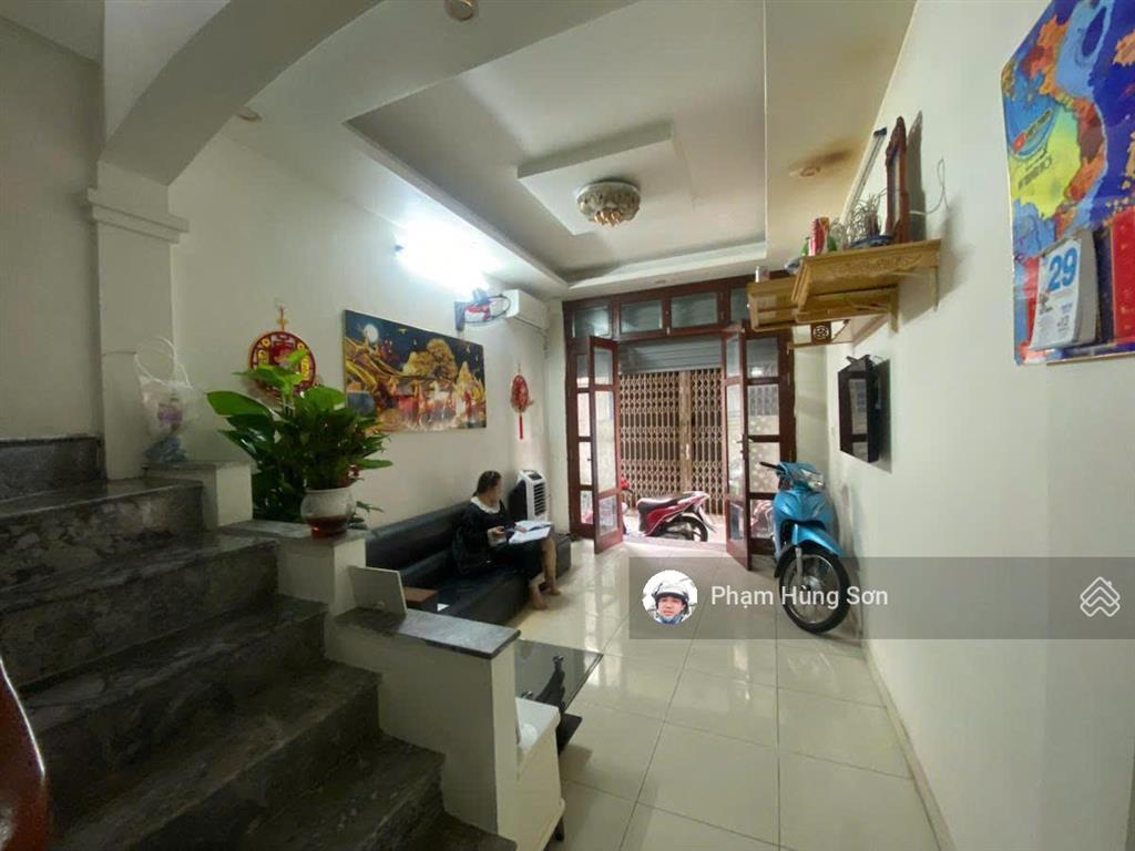 Bán gấp nhà trương định ngõ thông, sh quay đầu 3,4 tỷ, 40m2, 2pn, 2wc, mặt tiền 3.3m