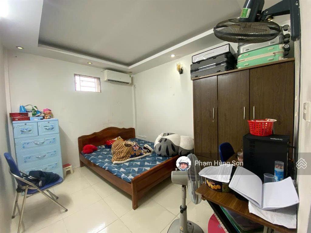 Bán gấp nhà trương định ngõ thông, sh quay đầu 3,4 tỷ, 40m2, 2pn, 2wc, mặt tiền 3.3m