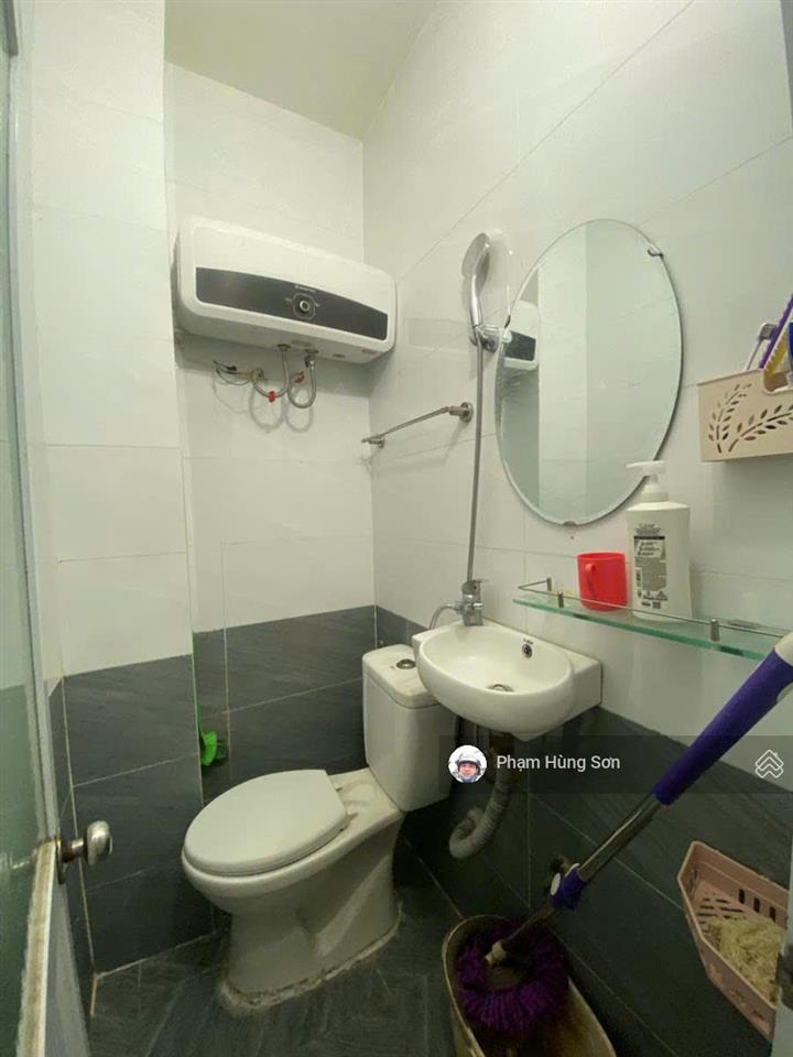 Bán gấp nhà trương định ngõ thông, sh quay đầu 3,4 tỷ, 40m2, 2pn, 2wc, mặt tiền 3.3m