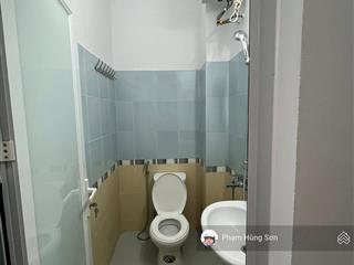 Cực hiếm nhà trung phụng  đống đa 26m2 6 tầng, trước nhà có sân để xe, ngõ yên tĩnh, dân xây kcbt