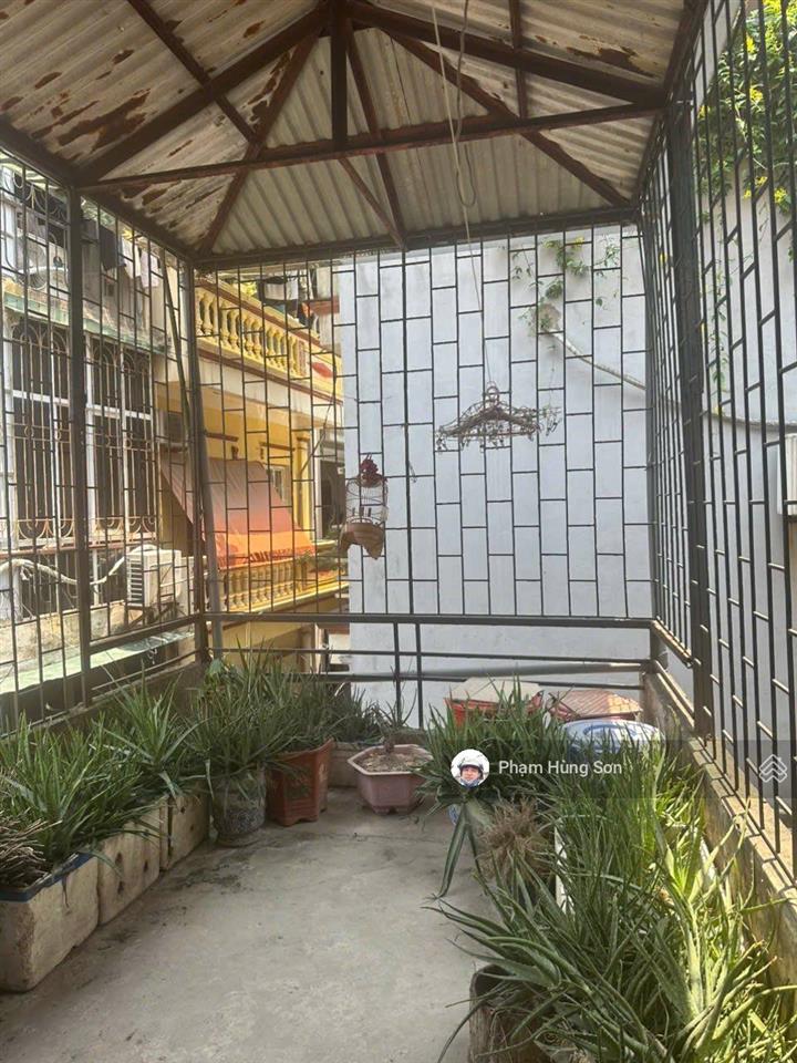 Nhà minh khai nở hậu, ngõ thông, vị trí hiếm, 2 nhà ra ô tô
