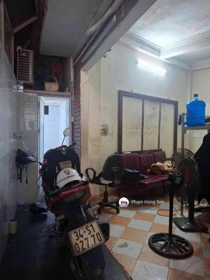 Bán nr siêu hot tại bạch mai, 5,2 tỷ, 30m2, 4t ngõ thông tứ tung cách oto 10m ra hồ 50m