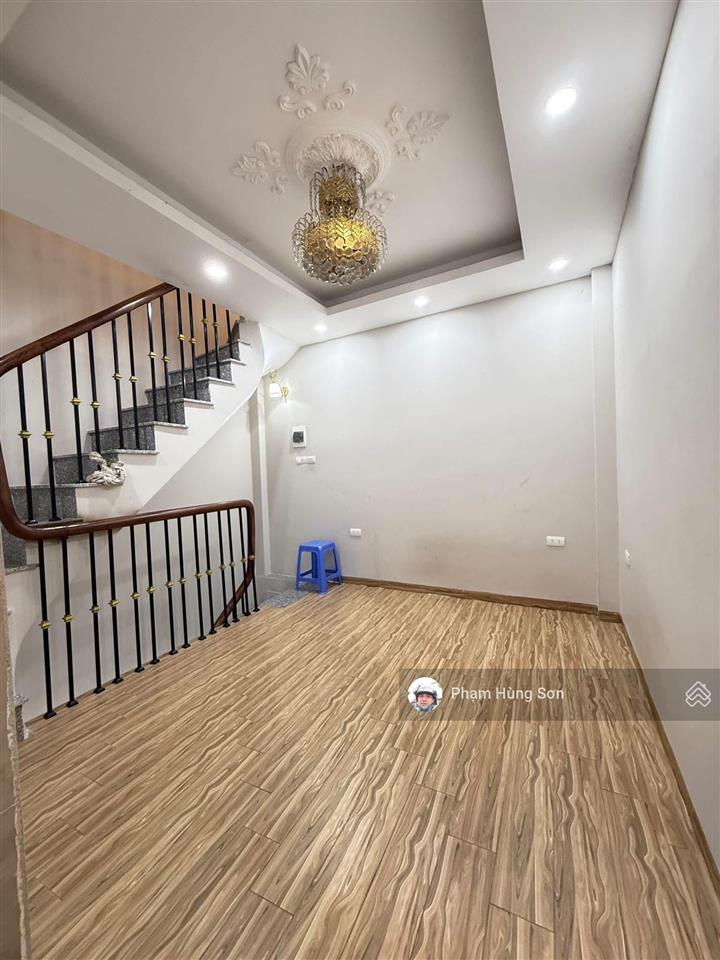 Bán nhà riêng tại minh khai, 3,3 tỷ, 17m2 bao đẹp xuất sắc
