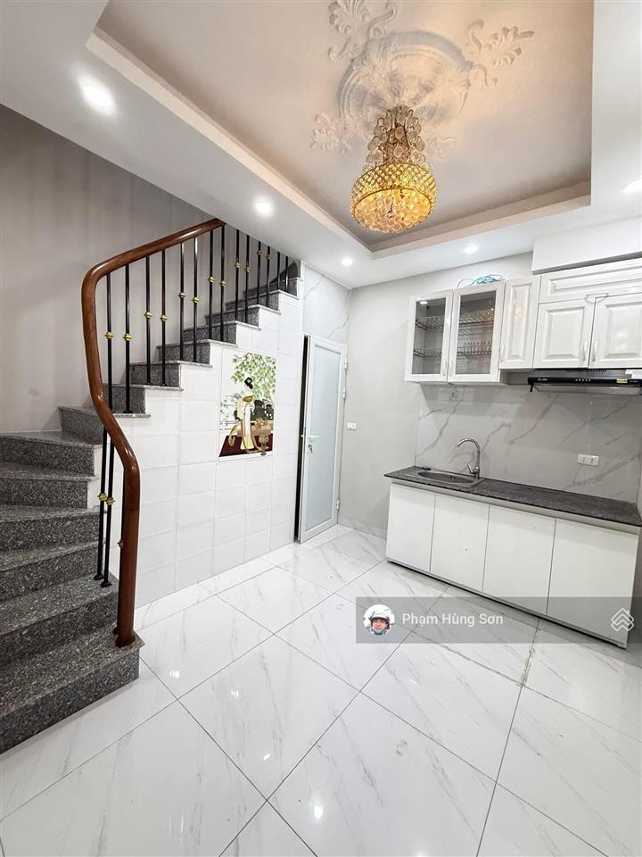 Bán nhà riêng tại minh khai, 3,3 tỷ, 17m2 bao đẹp xuất sắc