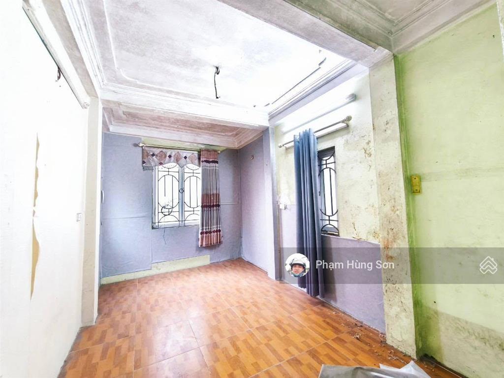 Tầm tiền hiếm  sổ riêng chính chủ lô góc 2 mặt thoáng 5 tầng dân xây