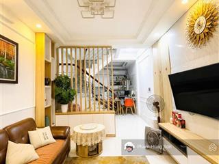 Bán gấp nhà quận thanh xuân, hà nội 6,9tỷ, 40m2, 5 tầng, 4 ngủ, mặt tiền 3,4m.