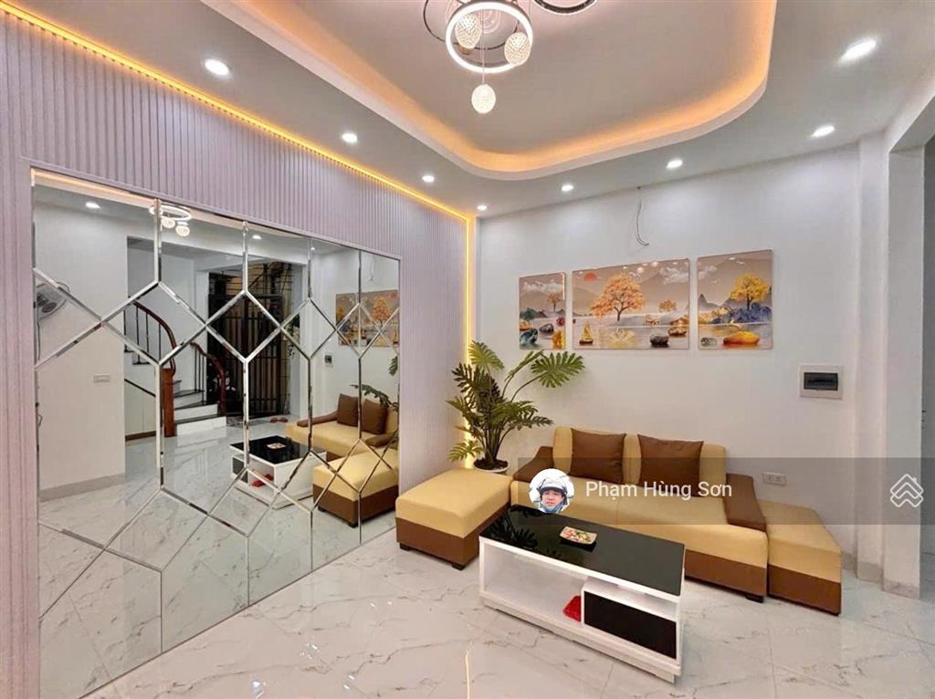 Bán nhà riêng tại dốc thọ lão, 8,6 tỷ, 32m2, nhiều tiện ích, giá ưu đãi đẹp