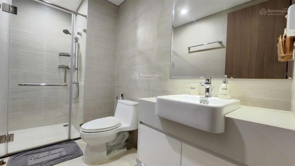 Tôi cần bán ch đang ở 85m2, 3pn, 2wc tại florence, full đồ đẹp. anh chị quan tâm  0975 226 ***