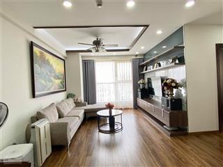 Tôi cần bán ch đang ở 85m2, 3pn, 2wc tại florence, full đồ đẹp. anh chị quan tâm  0975 226 ***