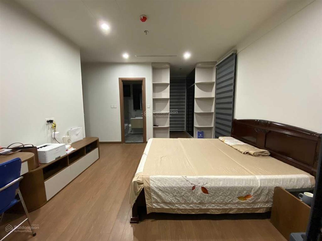 Cực rẻ, bán gấp căn hộ 112m2 view hồ tại the matrix one,  ngay 0975 226 ***