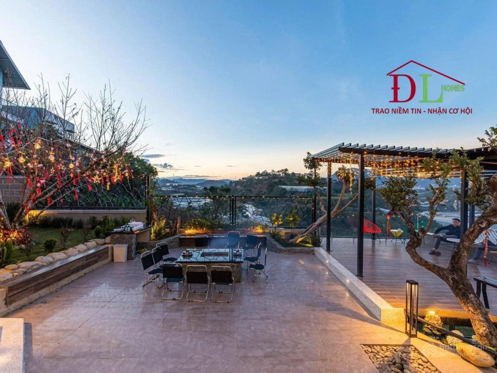 Bán biệt thự sân vườn đà lạt. diện tích lớn, giá mềm 18,5 tỷ