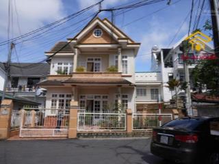 Bán nhà 2 mặt tiền yersin, cách hồ xuân hương vài phút đi bộ