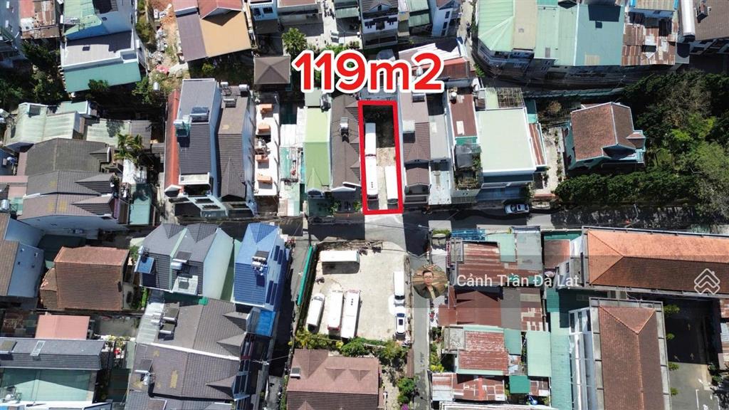 Lô đất ngay trung tâm đường phan đình phùng. xe cây 32 chỗ vào tận nơi