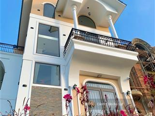 Bán căn villa tại trịnh hoài đức, vị trí thông thoáng có tầm nhìn rộng