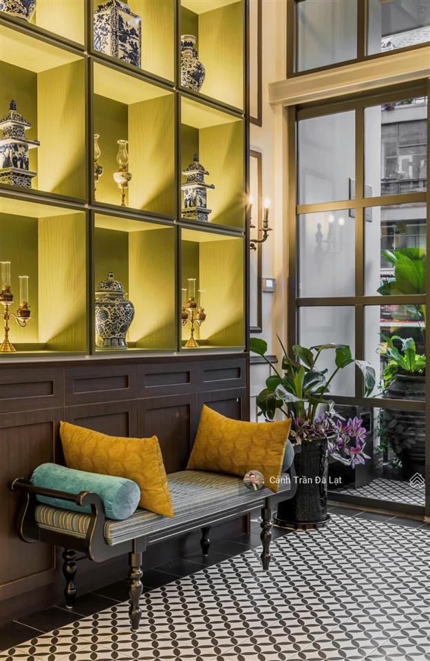 Bán khách sạn sang trọng mặt tiền hoàng diệu đà lạt. 23 phòng cao cấp, vị trí đắc địa