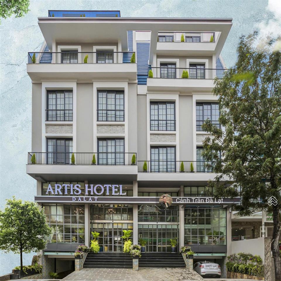 Bán khách sạn sang trọng mặt tiền hoàng diệu đà lạt. 23 phòng cao cấp, vị trí đắc địa