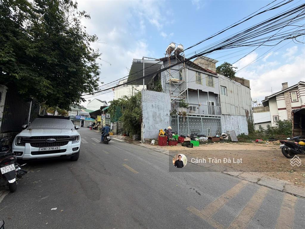 Lô đất góc 3 mặt tiền thoáng tại phường 5. khu vực cận trung tâm, ra chợ đà lạt 2km