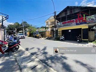 Bán đất mặt tiền hoàng diệu. mặt tiền kinh doanh hay ở đều tốt.