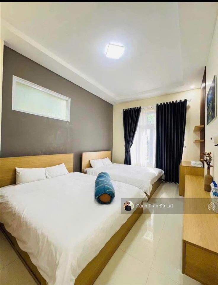 Giảm mạnh 12 tỷ còn 8 tỷ. bán gấp villa view đẹp yết kiêu, p.5, đà lạt