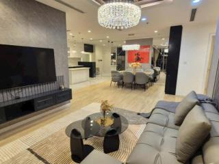 Bán nhanh căn 3pn, 117m2 tại n09 b1 thành thái, gần công viên cg, nhà đẹp chỉ 10 tỷ 0976,044.926