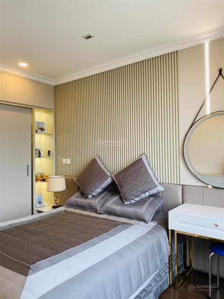 Chính chủ cần bán gấp căn hộ 2pn 82m2 tại the park home  thành thái giá chỉ 8.5 tỷ 0976 044 ***
