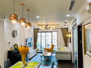 Chính chủ cần bán gấp căn hộ 2pn 82m2 tại the park home  thành thái giá chỉ 8.5 tỷ 0976 044 ***