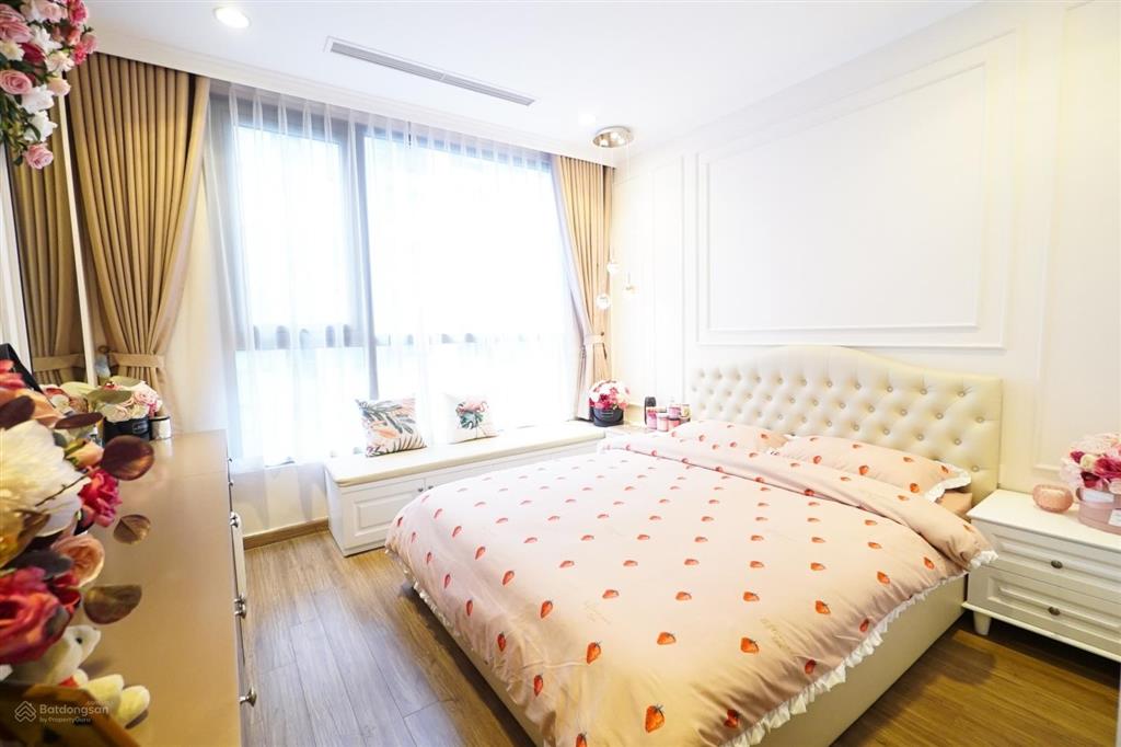 Bán căn hộ 2pn tại sky park 03 tôn thất thuyết view hồ, giá chỉ 9.6 tỷ  0976 044 ***