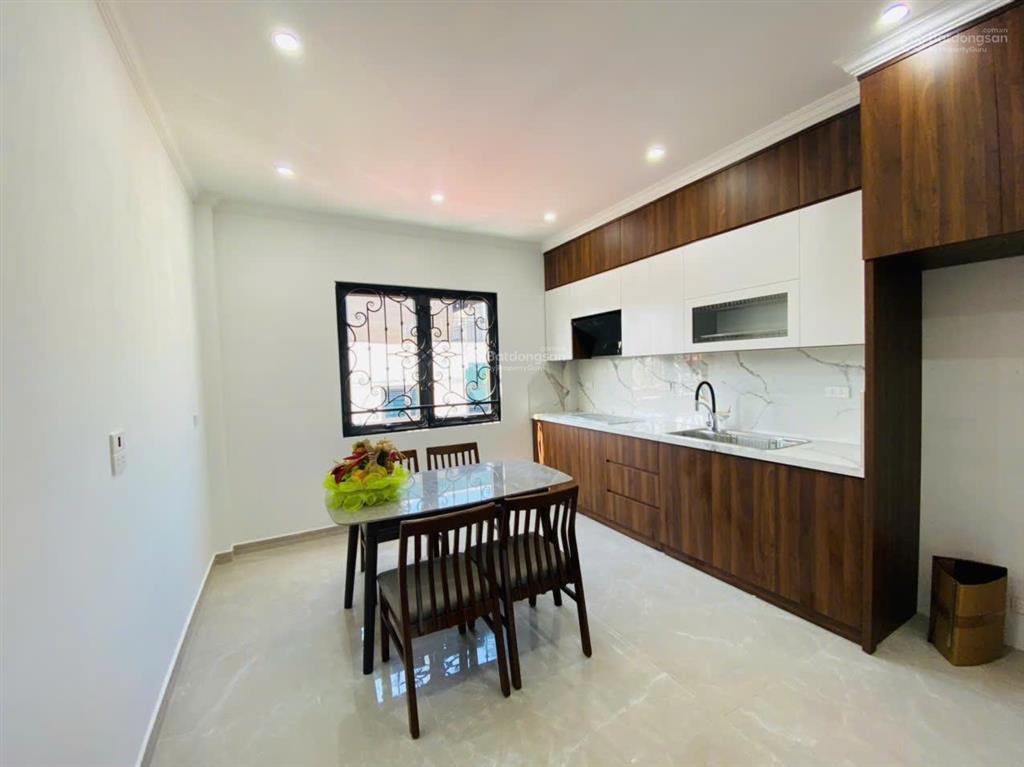 Bán nhà pl quân đội phố phùng chí kiên  hoàng quốc việt. 55m² x 8 tầng, thang máy, ô tô vào nhà