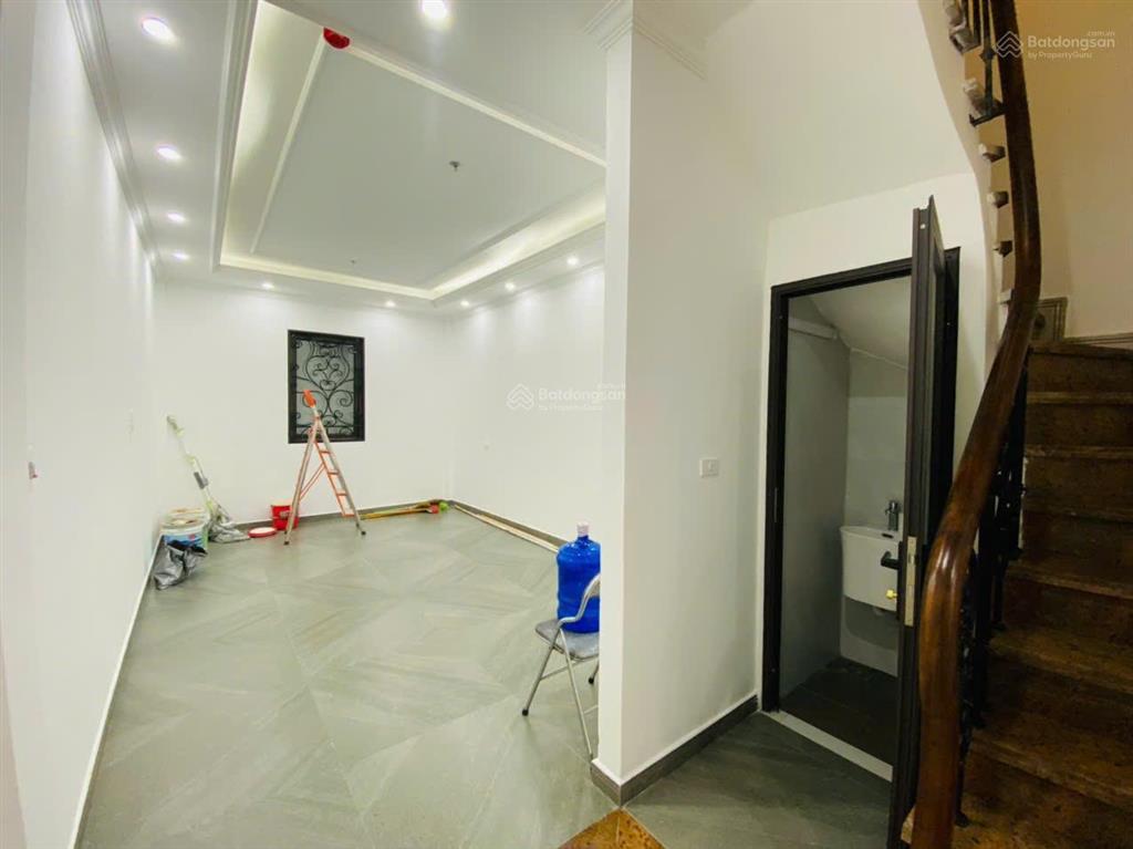 Bán nhà pl quân đội phố phùng chí kiên  hoàng quốc việt. 55m² x 8 tầng, thang máy, ô tô vào nhà