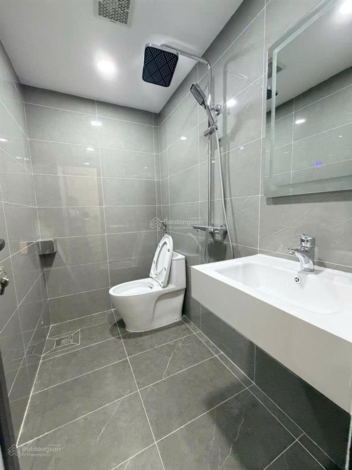 Bán nhà khu phân lô cục cảnh sát hình sự, đường hoàng quốc việt, nghĩa đô, cầu giấy. 6 tầng xây mới