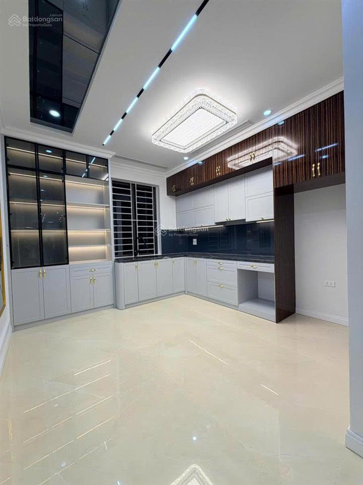 Bán nhà khu phân lô cục cảnh sát hình sự, đường hoàng quốc việt, nghĩa đô, cầu giấy. 6 tầng xây mới