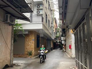 Siêu phẩm phân lô trần quốc hoàn, ô tô tránh, ngõ thông bàn cờ, kinh doanh. 40m2 x 4 tầng ở ngay