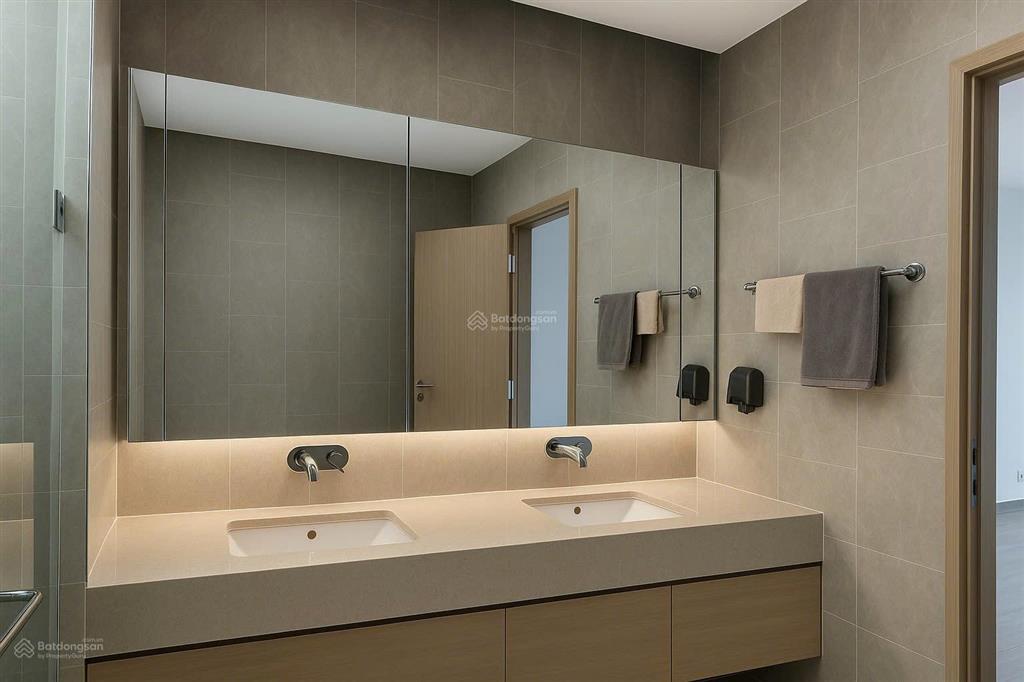 Giá tốt chỉ 13 tỷ! chung cư sky park, duy nhất căn 3n + 1,2 wc, tầng trung, sẵn sổ full nội thất