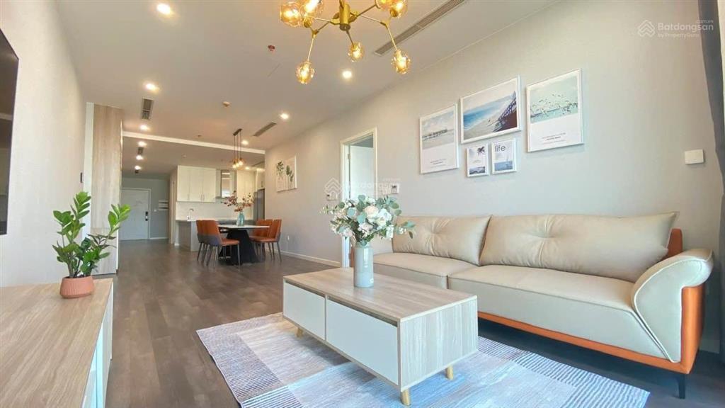 Giá chỉ 10tỷ, căn hoa hậu tại golden park! thiết kế 3n2wc, dt96m, full nội thất, tầng trung