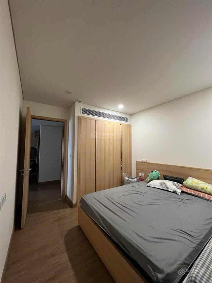 Căn hộ 3n2wc có view đẹp nhất dự án, tầng trung, sẵn sổ, full nội thất, giá chỉ nhỉnh 19tỷ, có slot