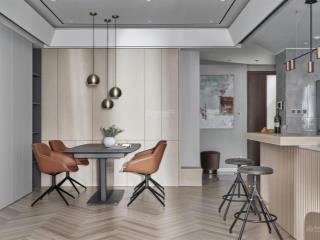 Chính chủ cần bán căn 3 ngủ 120m2 full nội thất vinhomes nguyễn chí thanh. giá 12 tỷ sẵn sổ