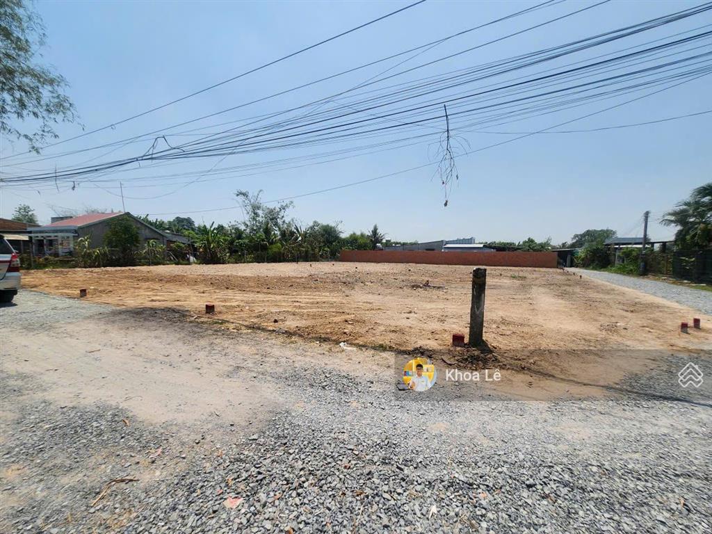 Bán lô góc 2 mặt tiền  đ. huỳnh thị hương, 144m2 thổ cư 9 mét ngang, shr  giá 799tr