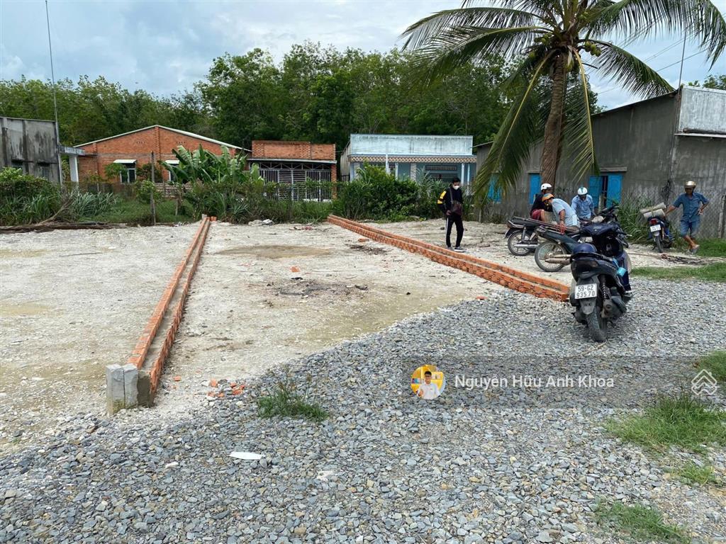 Ngộp bank cần ra đi lô đất 1 sẹt ql22 thị xã trảng bàng 10x21 (tổng 212m2) giá 580 triệu shr