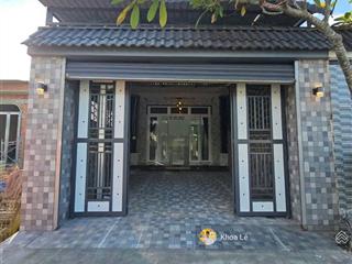 Chủ gửi bán  nhà 3pn ngay khu phố gia huỳnh, trảng bàng. sổ sẵn, công chứng ngay. giá 900tr