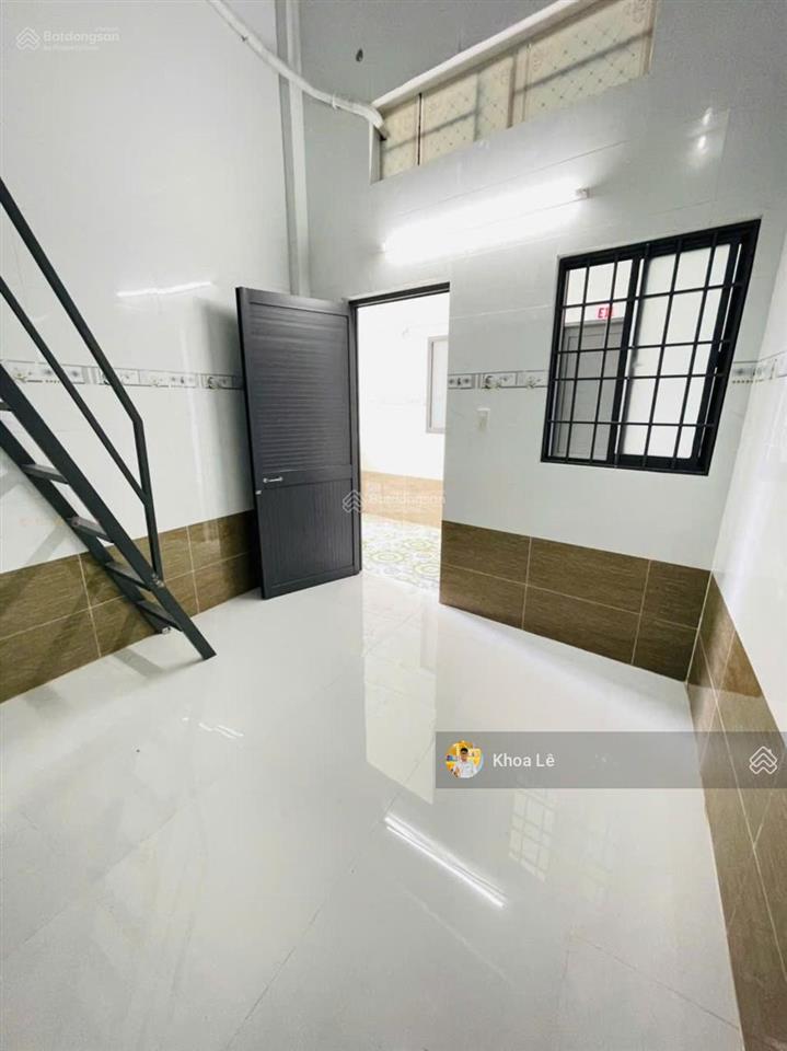 Chính chủ cần bán gấp nhà trọ 300m2 giá 1 tỷ có 27 phòng, thu nhập 35tr/1 tháng. tại gò dầu, tn