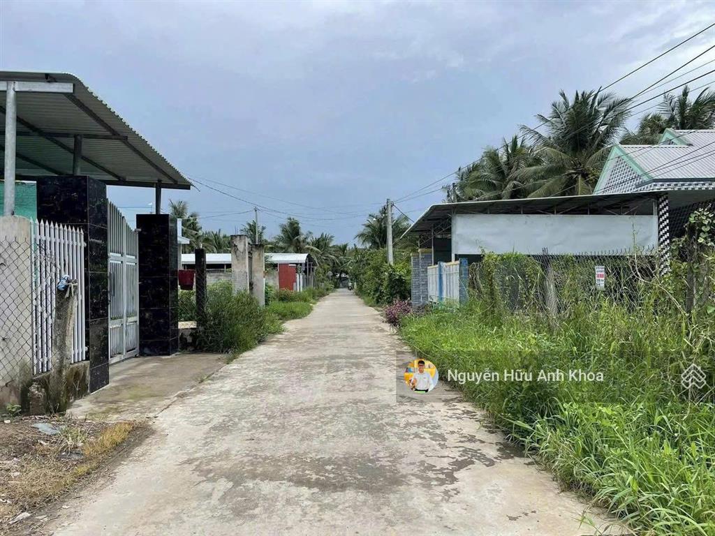 Đất ngộp  bán gấp trong tháng. 200m2 đ. đức ngãi, tây ninh. ngay kcn đức hòa iii. giá 450tr