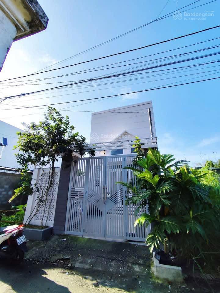 Bán nhà riêng 1,95 tỷ, 110m2 tại đường nguyễn thị lắng, xã tân phú trung, shr