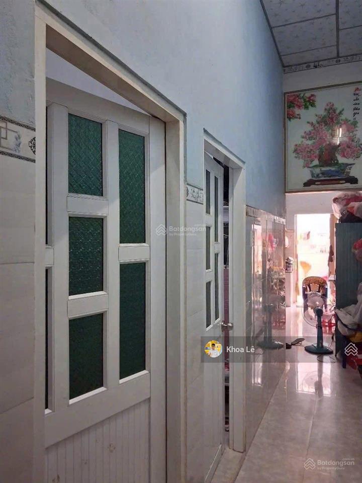 Bán nhà gần coopmart trảng bàng giá rẻ chỉ 680tr. dt 166m2, sổ hồng riêng, kdc đông