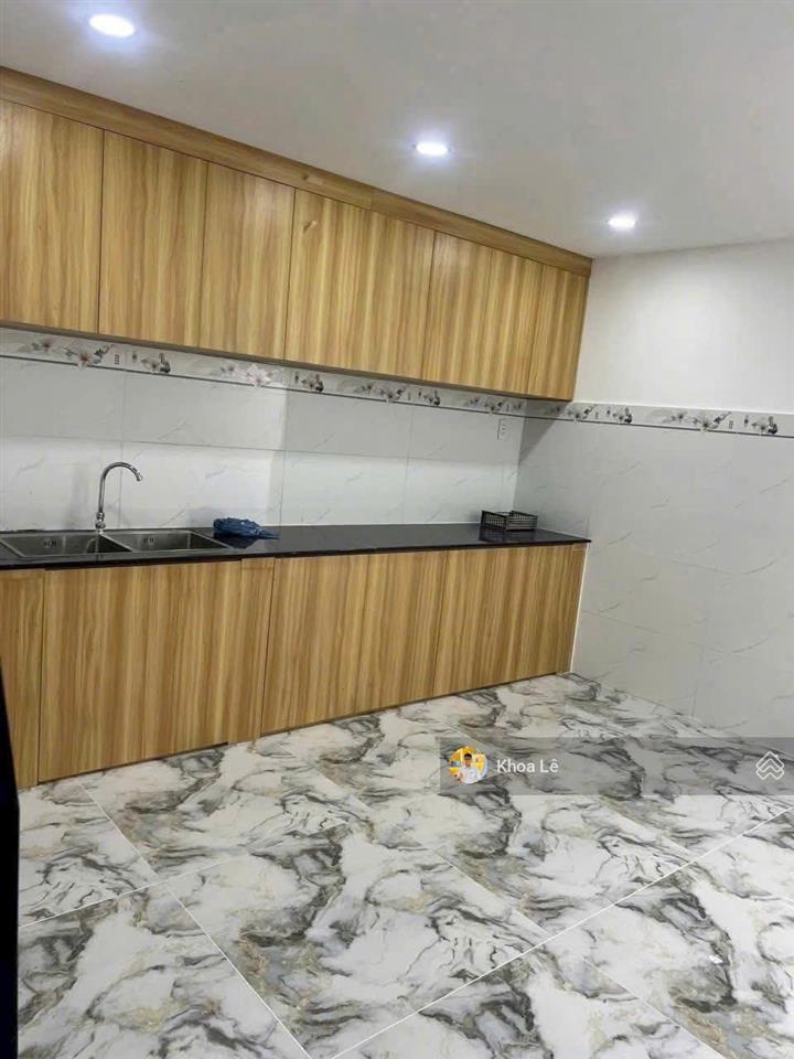 Chính chủ  cần bán nhà đang ở dt 83m2, một sẹc đ. cây me, thanh phước, gò dầu. giá 1 tỷ 2  shr