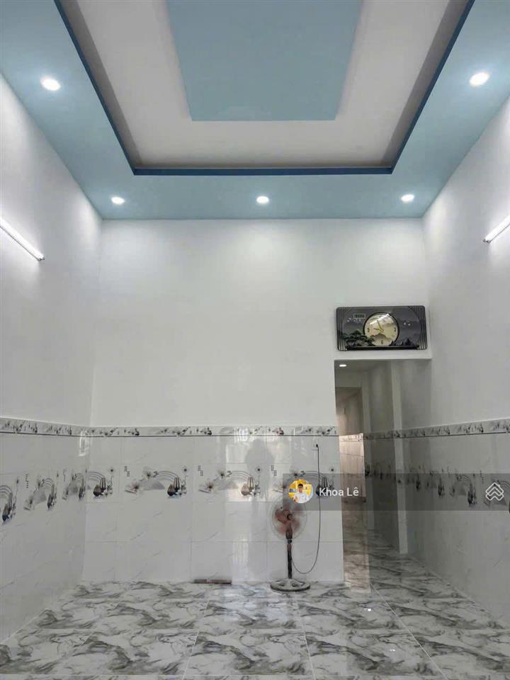 Chính chủ  cần bán nhà đang ở dt 83m2, một sẹc đ. cây me, thanh phước, gò dầu. giá 1 tỷ 2  shr