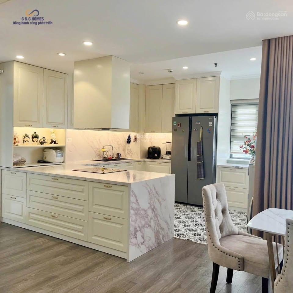 Chính chủ bán căn 4 ngủ tòa amber 154m2, nhà đẹp full nội thất, chỉ 13.3 tỷ bao phí  0968 602 ***